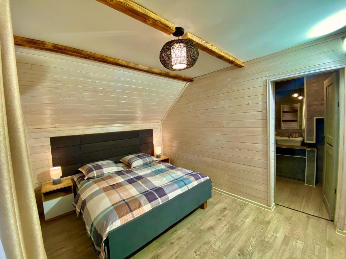 Чотири Сезони Hotel Izki Ngoại thất bức ảnh